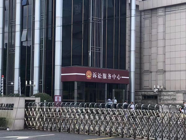 深圳知名離婚律師為您解答夫妻離婚后房產(chǎn)過(guò)戶的流程是怎樣的