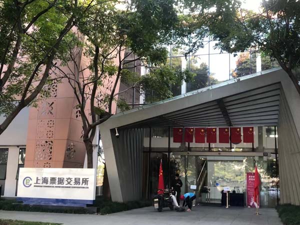 男方不愿意生育女方生育后是否有撫養義務？深圳婚姻官司律師來回答