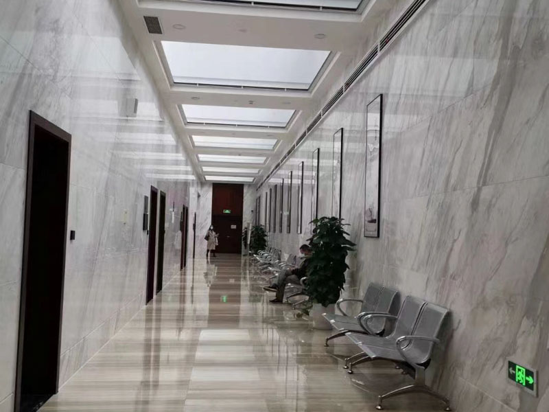 手術時醫生不小心將紗布遺留在患者體內怎么辦？深圳有名的律師告訴您